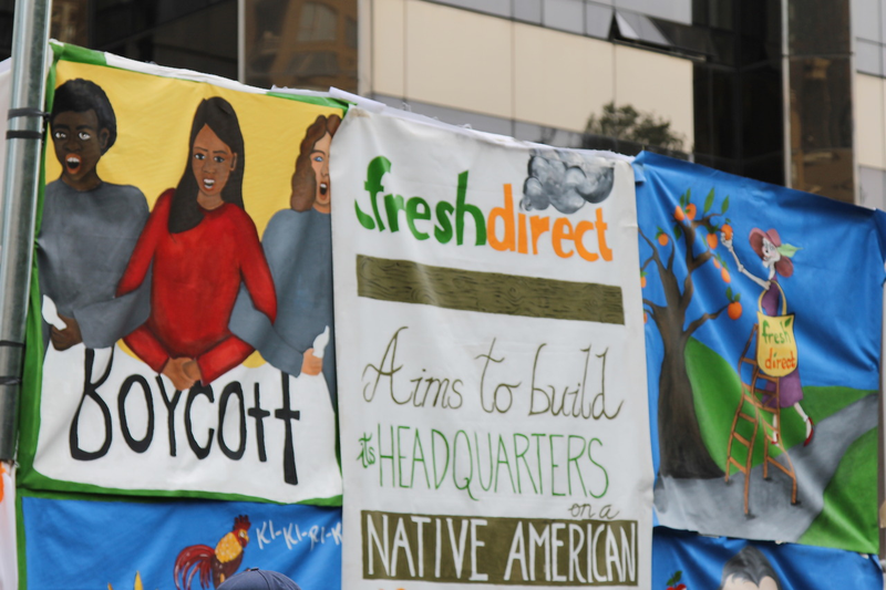 Illustration for article titled #climatemarch voices are loud, but will politics drown them out?